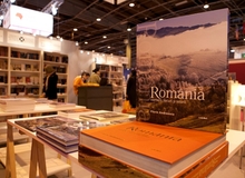 Autorii români invitaţi la Salon du Livre 2013