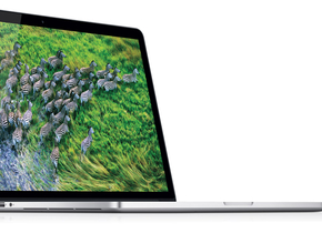 Apple a lansat primul MacBook cu Retina display