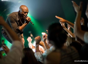 Seal, în concert la Bucureşti