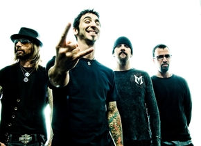 Godsmack îşi prezintă primul album live la Tuborg GreenFest