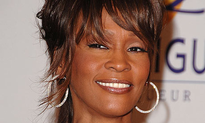 Whitney Houston a murit la doar 48 de ani