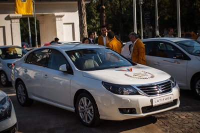 Medaliaţii la JO Londra 2012, premiaţi cu câte un autoturism Renault