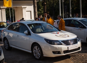 Medaliaţii la JO Londra 2012, premiaţi cu câte un autoturism Renault