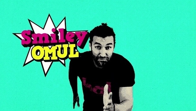 In cadrul proiectului #Smiley10, Smiley Omul face scoala de vlogging cu cei mai buni profesori din Romania pe canalul sau de YouTube