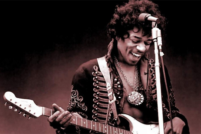 Jimi Hendrix ales cel mai bun chitarist din toate timpurile