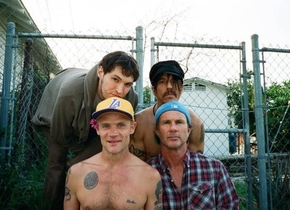 Trupa Red Hot Chili Peppers va concerta în Bucureşti anul viitor