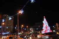 Luminile de sărbători au fost aprinse în Bucureşti