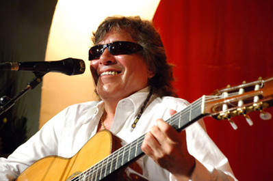 José Feliciano concertează la Bucureşti