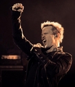 Billy Idol: „O piesă nouă seamănă cu o țară necunoscută”